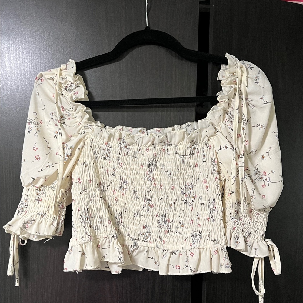 Missguided Cream Floral Smocked Cropped top